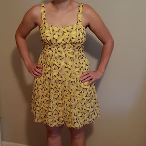 Lightweight yellow patterned dress